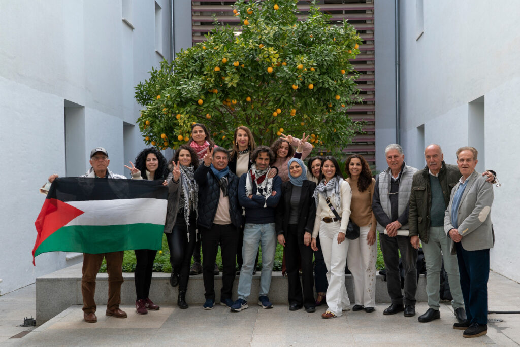 Varios miembros de la Comunidad Palestina de Sevilla Varios miembros de la Comunidad Palestina de Sevilla